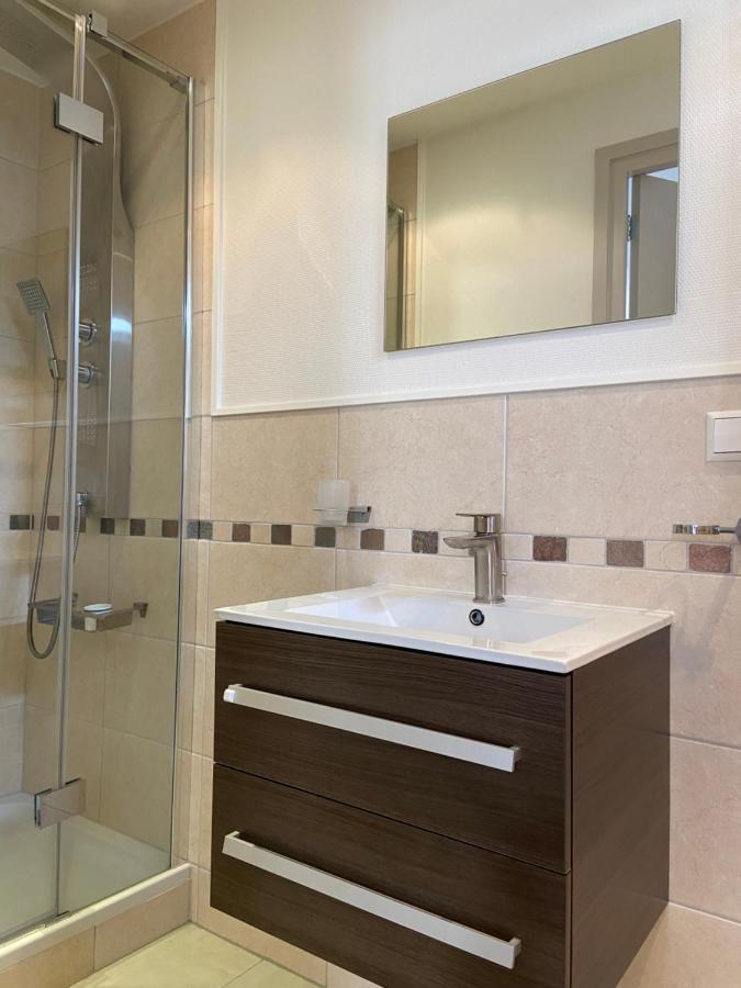 Sfeervol Guesthouse, Prive Tuin En Free Parking รอตเตอร์ดัม ภายนอก รูปภาพ